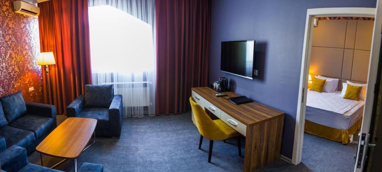 Hotel Square Inn Baku Exterior photo