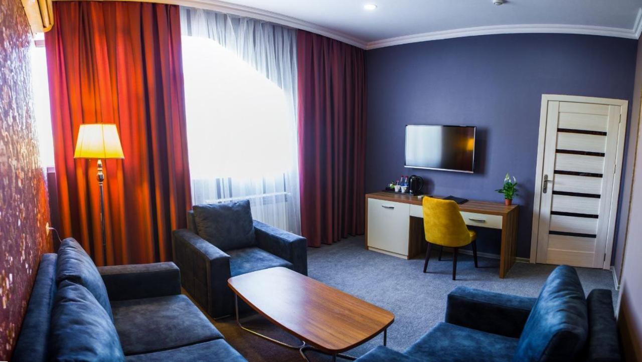 Hotel Square Inn Baku Exterior photo